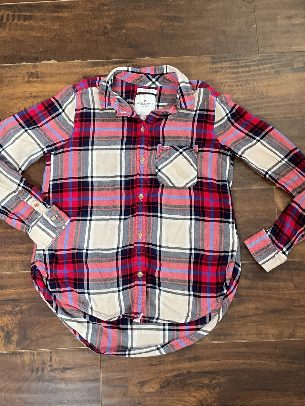 American Eagle Outfitters Red, Cream & Blue Plaid Button-Down Shirt